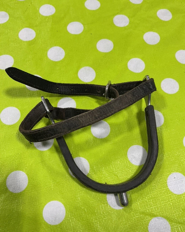 Spur English with strap 1 only