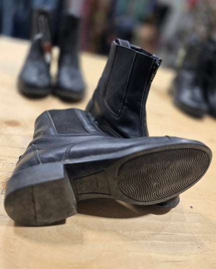 Paddock Boots Black 6.5 Auken ZipUp