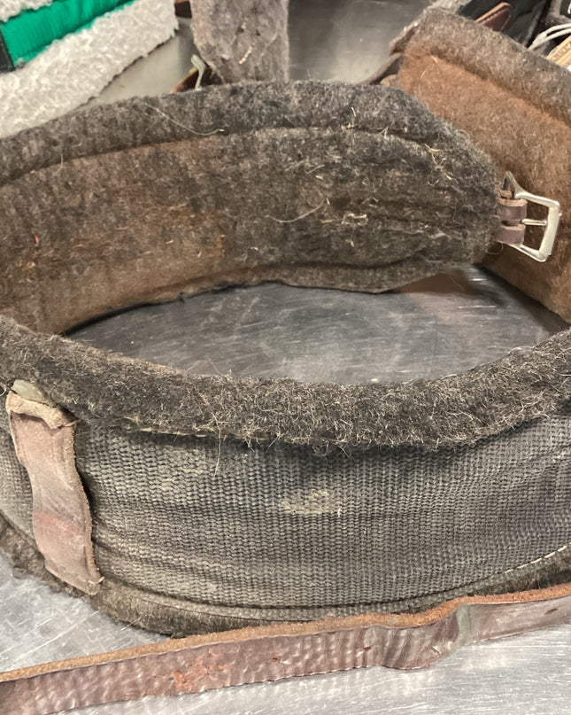 Neck Sweat Felt good Used