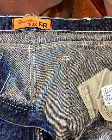 Jeans Wrangler 20X FR 40X30