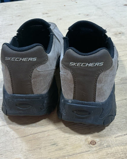 Shoes Skechers Memory foam Size 9.5