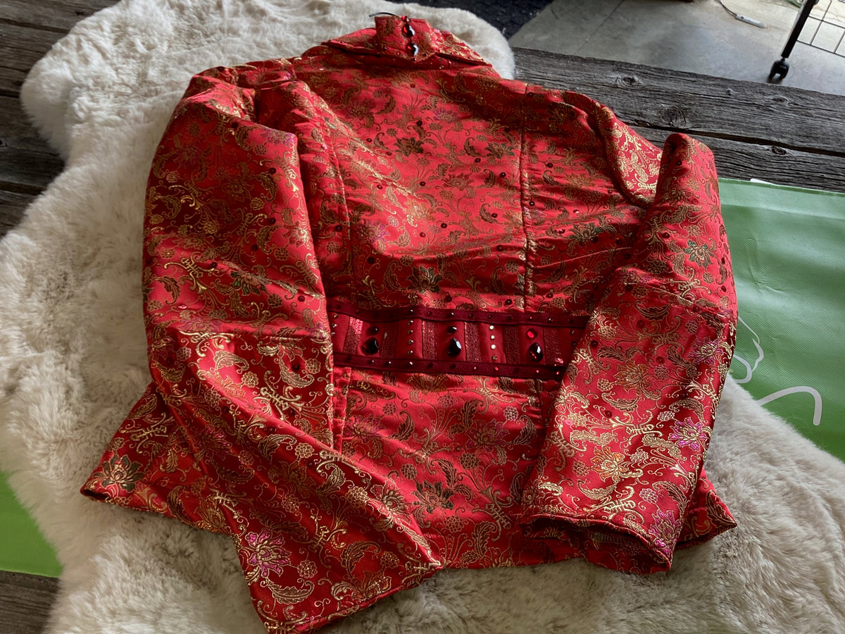 Show Shirt – Guess, Red Bling, Youth Large/Adult Small | Used