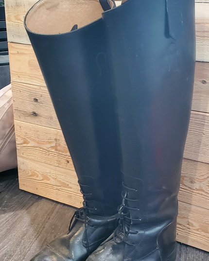 English Boots Tall  Biltrite 6.5