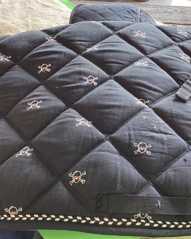 English Saddle Pad Black