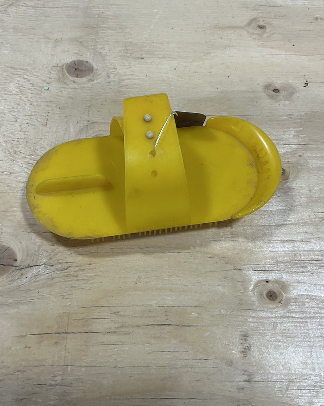 Comb Yellow