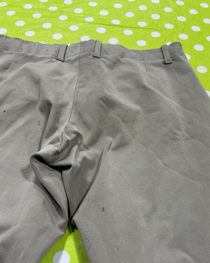 Breeches Elation Size 28 Brown Light Stains/Small seam tear