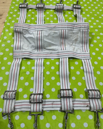 Stall Guard White/Red/Black