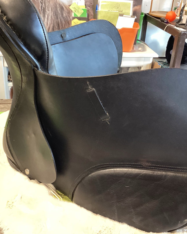 English Saddle All Purpose Black 16"