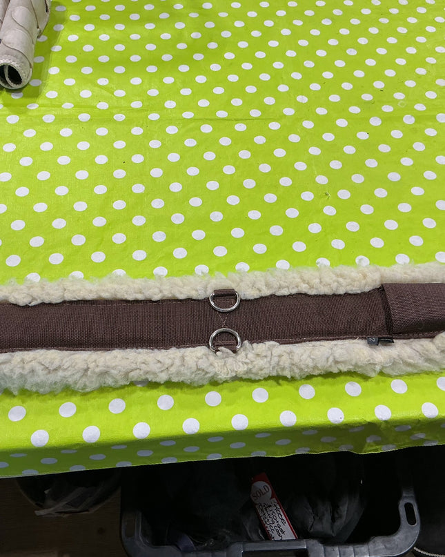 Western Cinch Fleece Weaver 32" Lightly Used