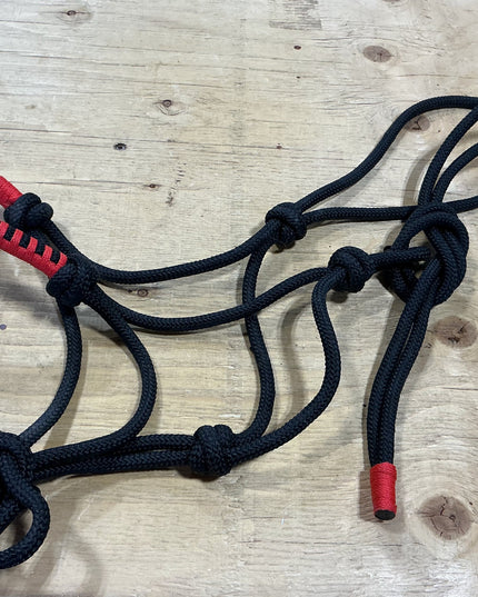 Halter Rope BLK/Red