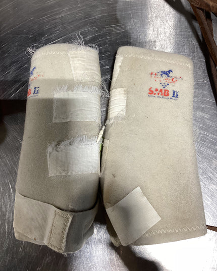 Medicine Boots White Med Fronts SMB