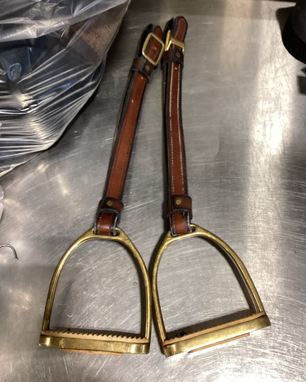 English Stirrups & leathers Brass