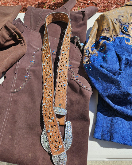 Show Set Brown- Jacket(M), Pants(L), Chaps(32)