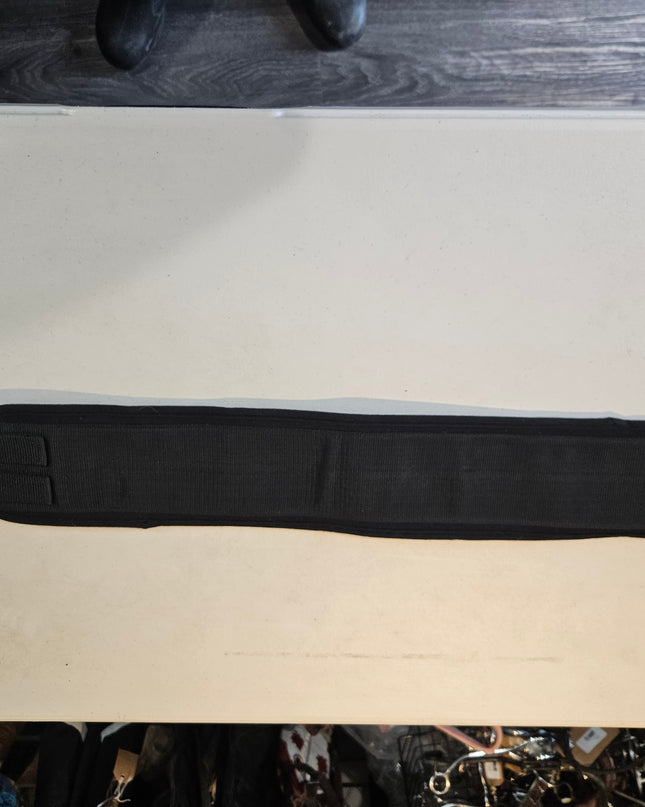 English Girth  33"