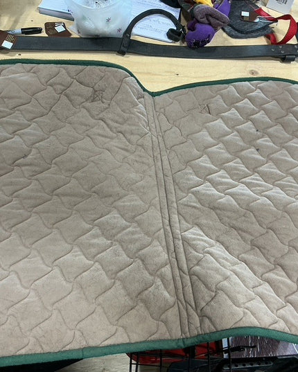 English Saddle Pad White Green Trim