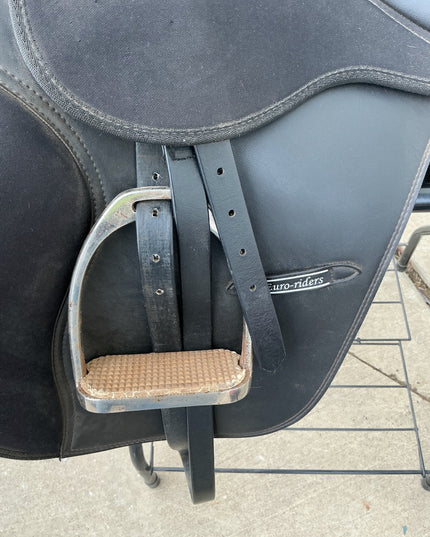 English Saddle Euro Riders 17"