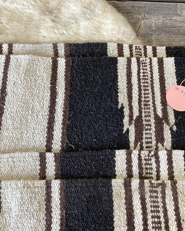 Western Saddle  Blanket Black Cream