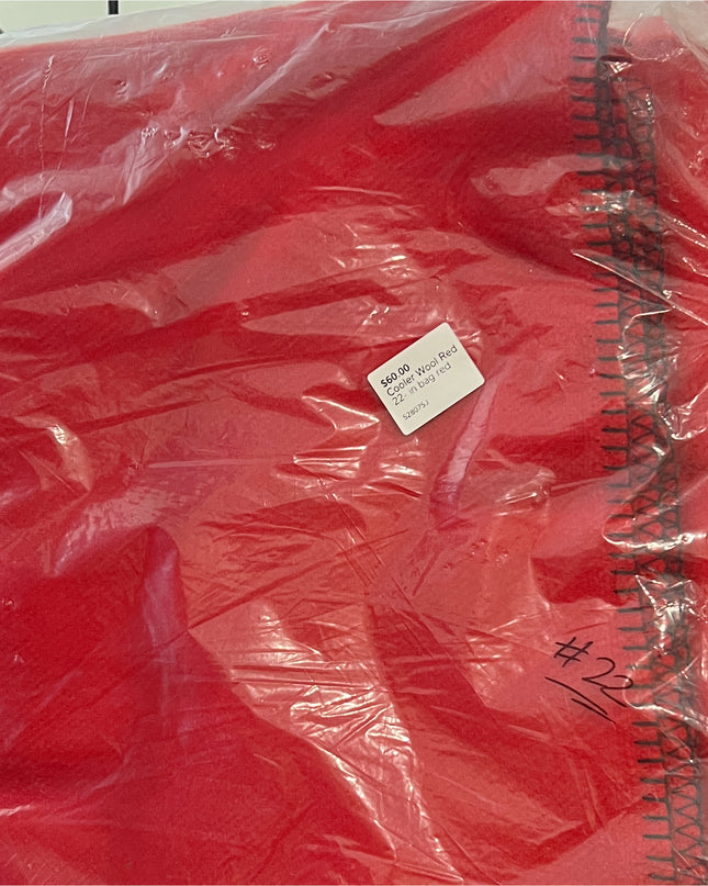 Cooler Red Wool