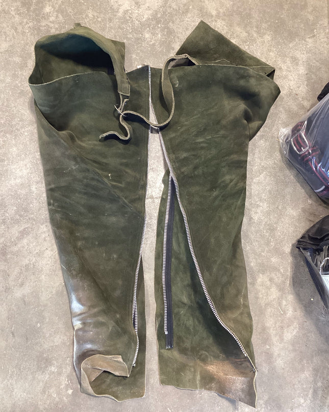 Chaps Show Green MED