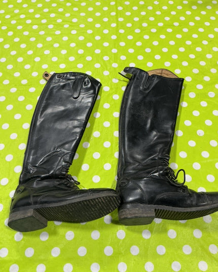 Boots English Tall Black Size 5M