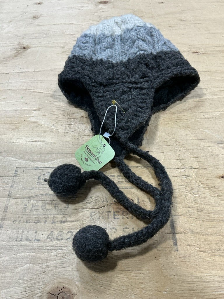 Toque – Grey/White | Used