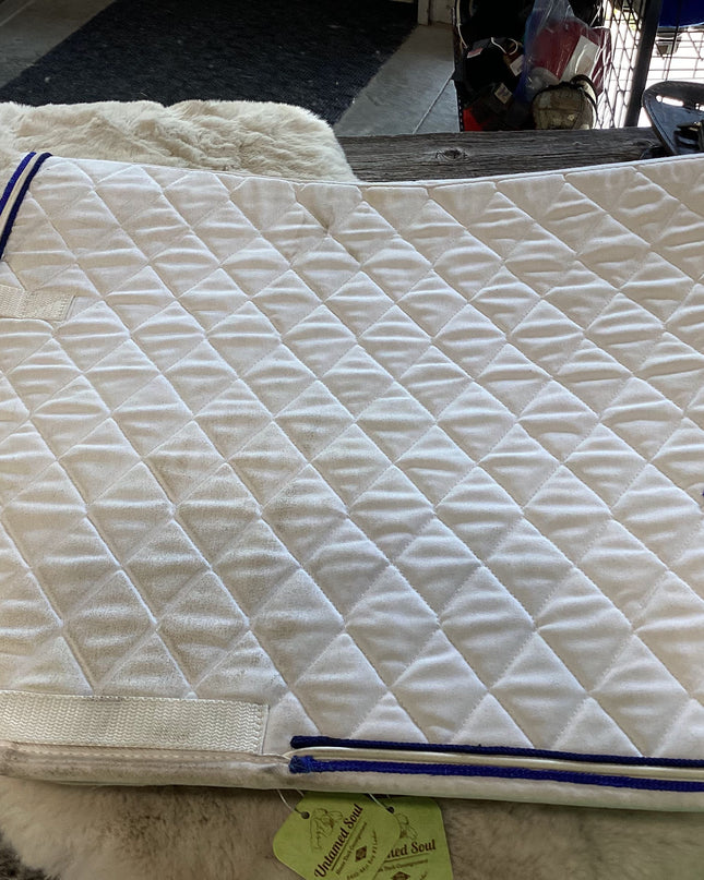 English Saddle Pad White