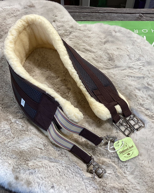 Girth Fleece Elastic End 42" Like New