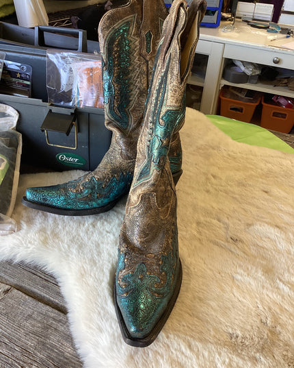 Cowboy boots Teal Size 9