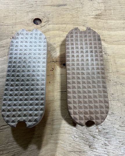 English stirrup tread pads