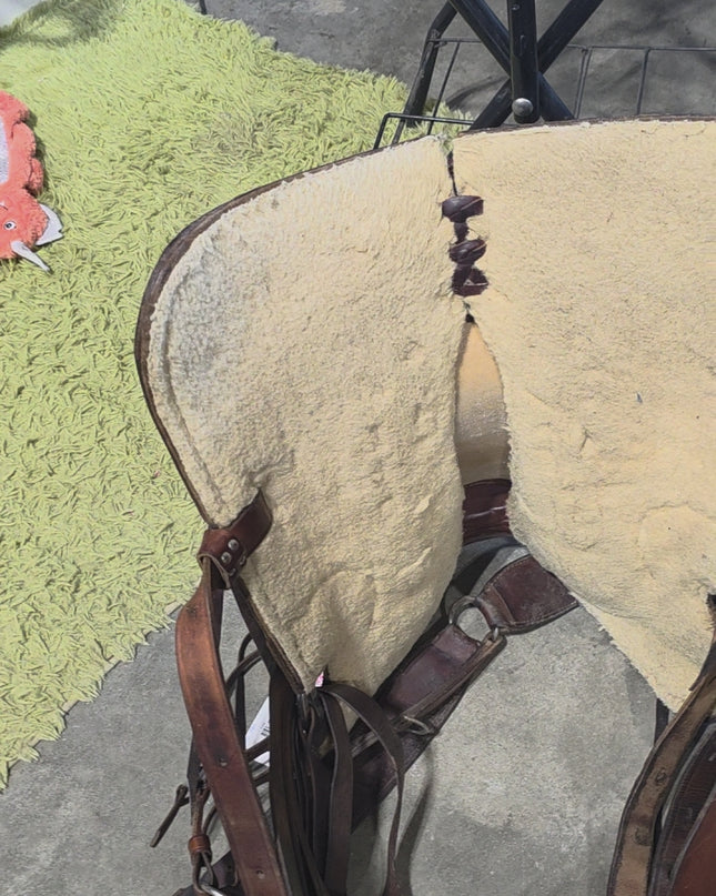 Western Saddle S15" G7" S25.5"